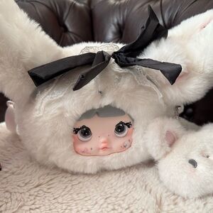 Nommi Purse Bag Edelweiss Bunny White Plush w/ Charm Confirmed New Eyes Change